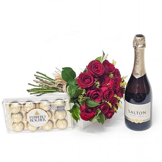 Bouquet of 18 Red Roses Sparkling Wine Chocolates