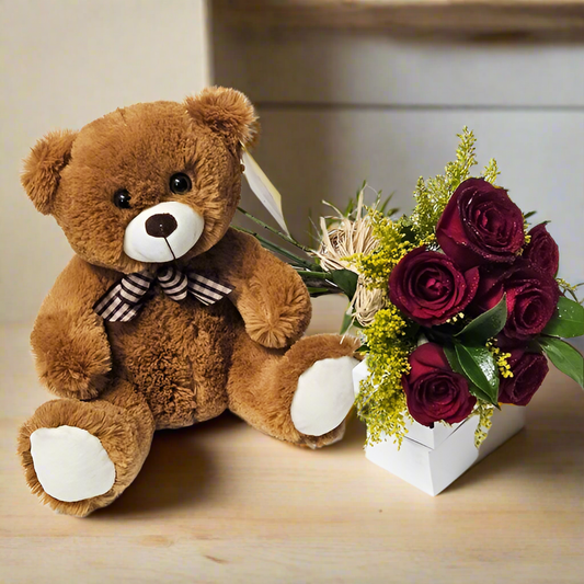 Bouquet of 7 Roses with Plush Toy